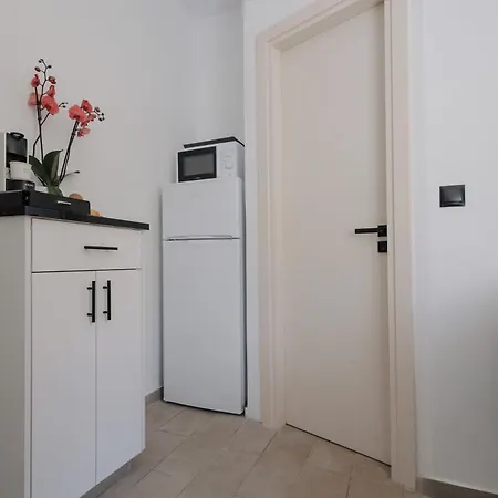 Theoxenia At Old Town Apartamento *