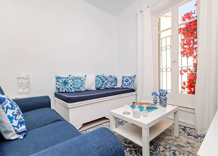 Apartment Theoxenia At Old Town *